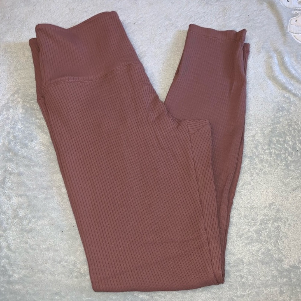 NWT PINK Victoria’s Secret Ribbed Mauve Leggings